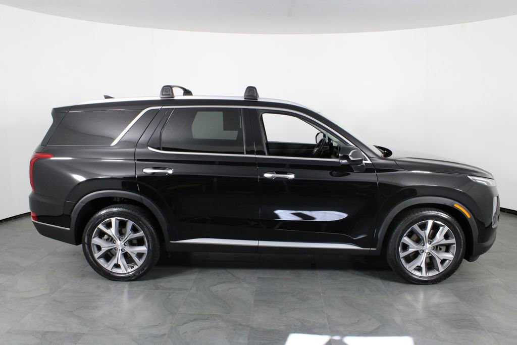 Used 2022 Hyundai Palisade SEL w/ Premium Package FWD image 16