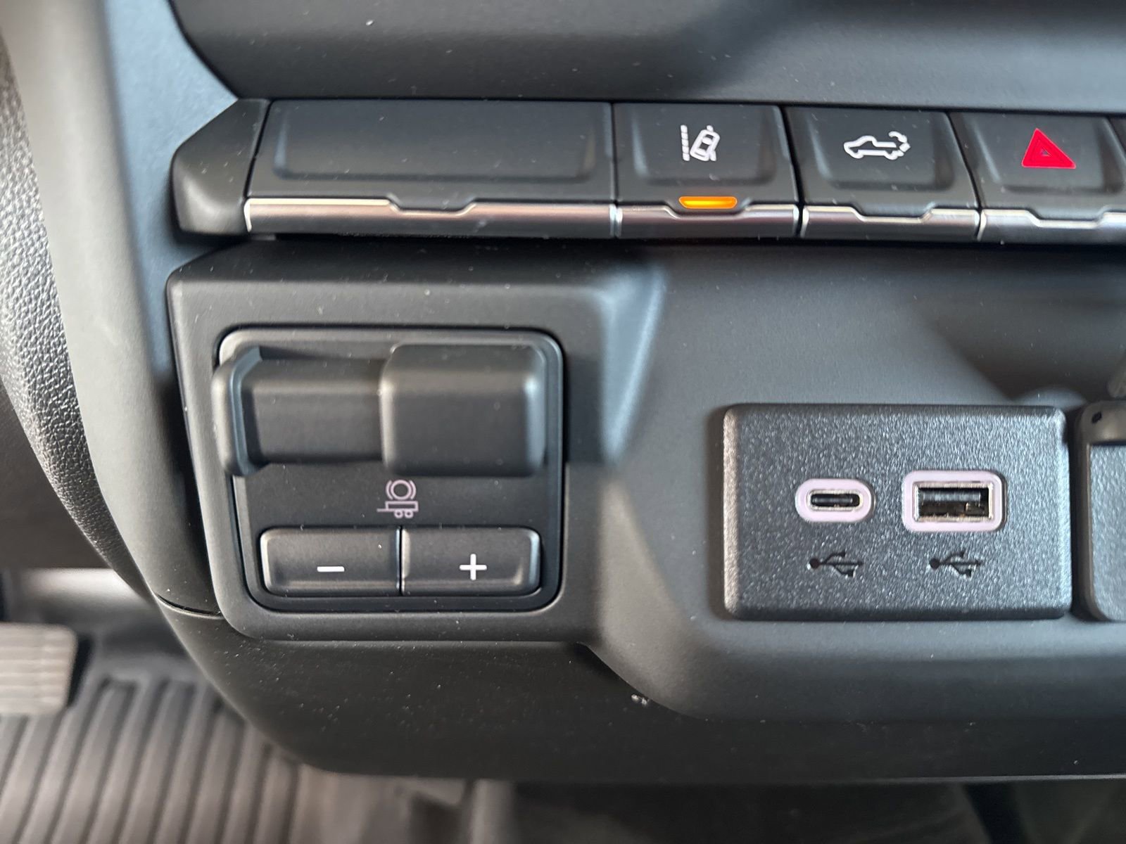 New 2025 Chevrolet Silverado 3500 W/T image 25