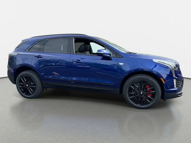 New 2026 Cadillac XT5 Sportv w/ LPO, Onyx Lite Package AWD/4WD image 7