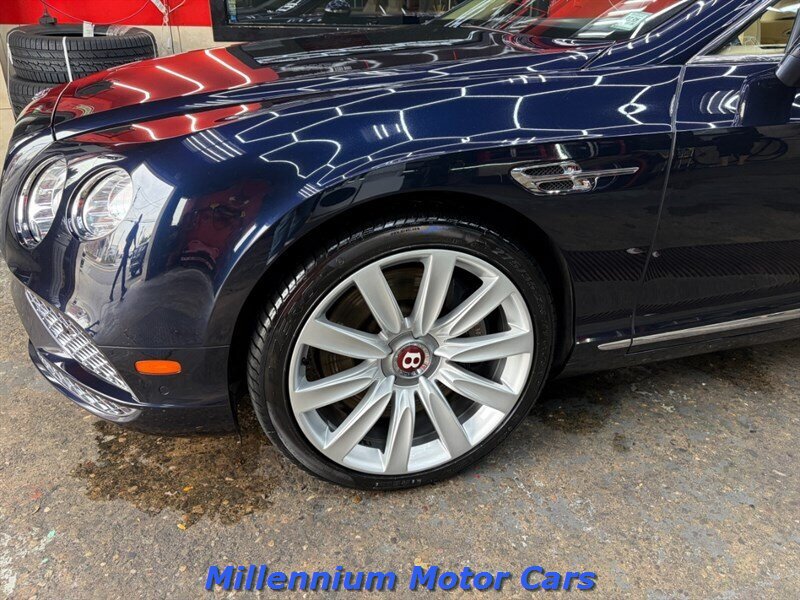 Used 2017 Bentley Continental GT AWD/4WD image 5