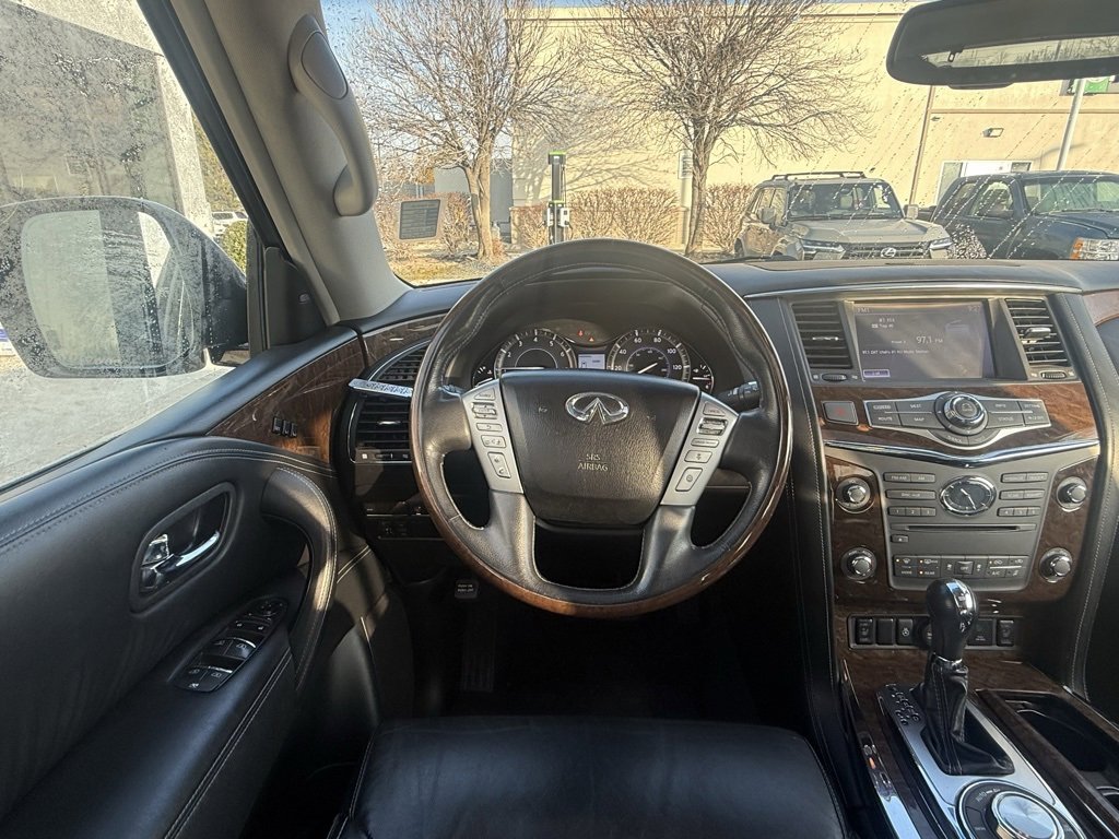 Used 2016 INFINITI QX80 Luxe w/ 22" Wheel Package image 24