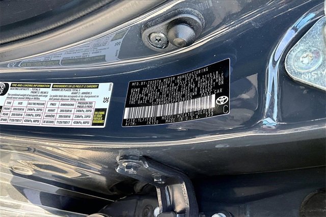 Used 2023 Toyota Corolla LE image 19