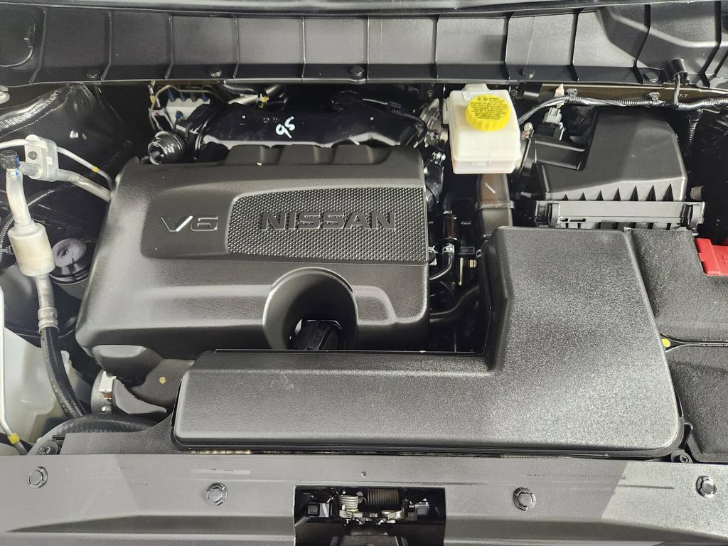 Used 2024 Nissan Pathfinder SL AWD/4WD image 30