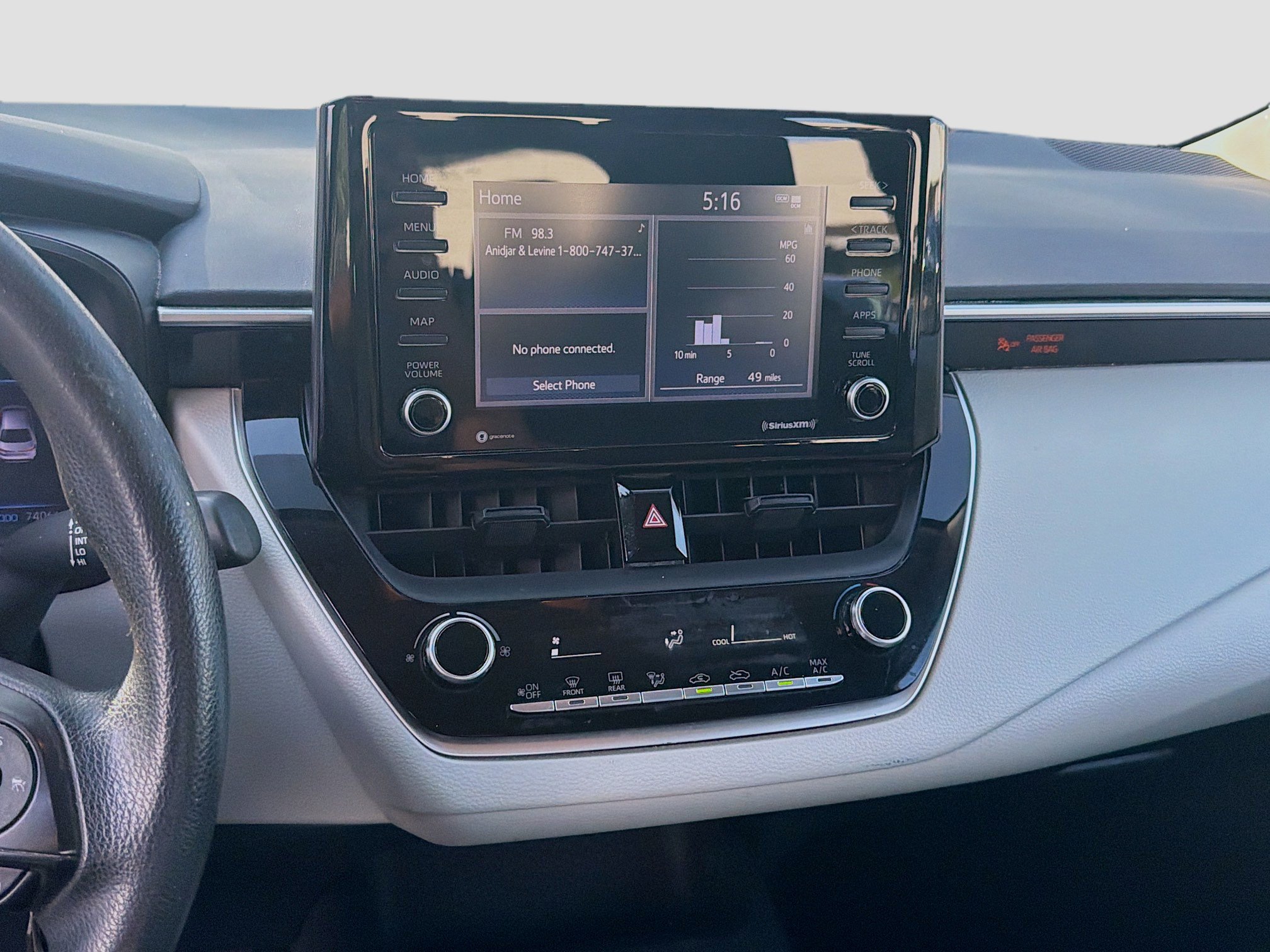 Used 2022 Toyota Corolla L FWD image 9