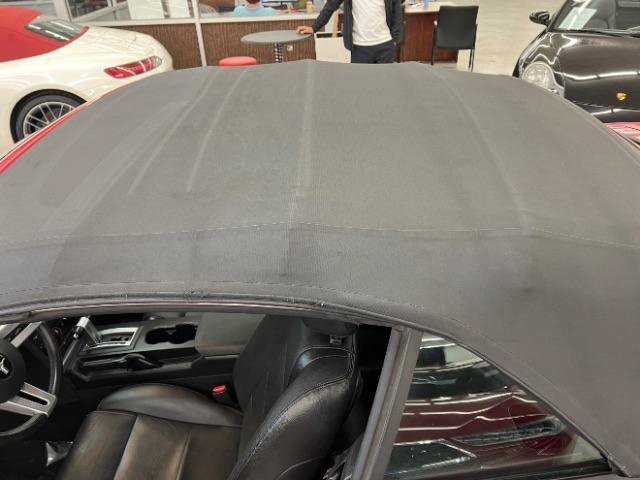 Used 2005 Ford Mustang Premium RWD image 29