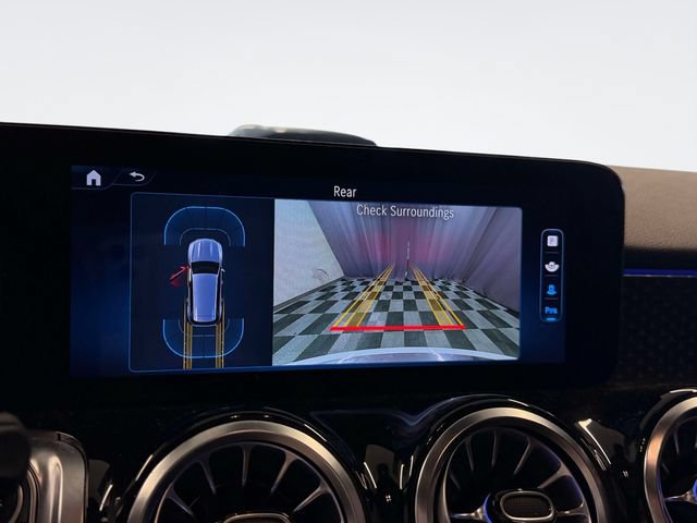 Certified 2024 Mercedes-Benz GLB 250 4MATIC image 28