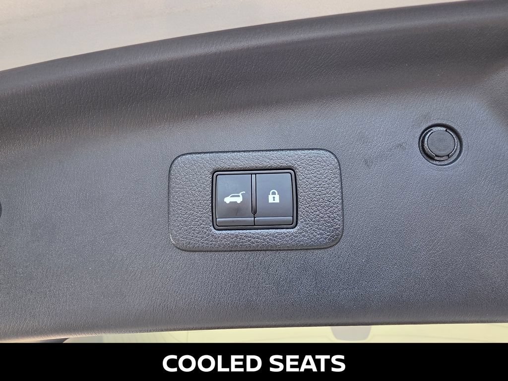 Certified 2023 Nissan Armada Platinum w/ Captain's Chairs Package AWD/4WD image 14