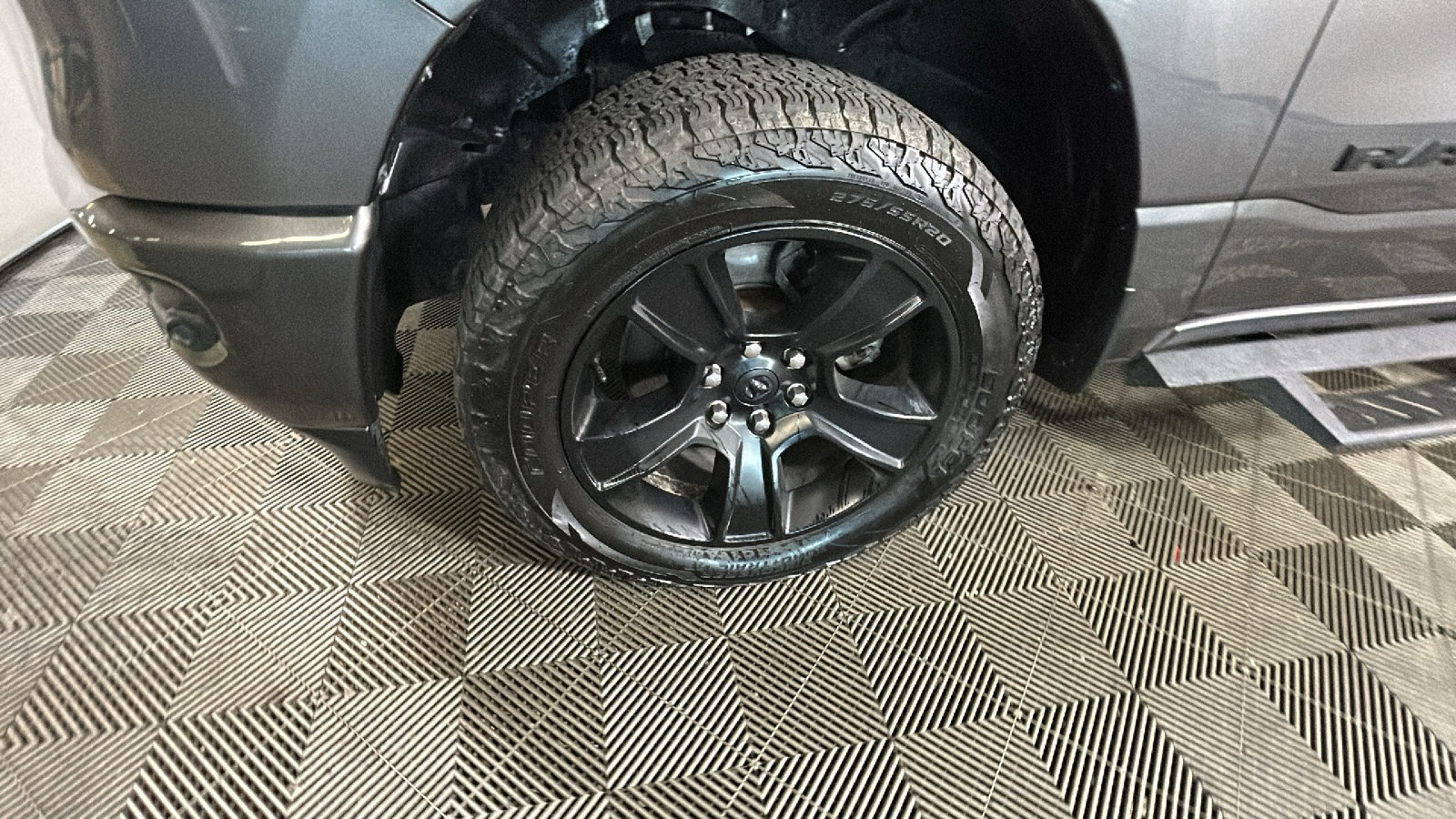 Used 2022 RAM 1500 Big Horn AWD/4WD image 11
