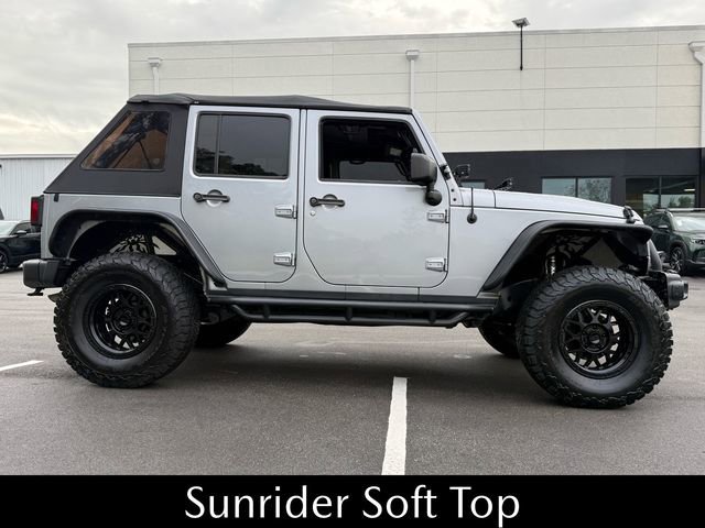 Used 2014 Jeep Wrangler Unlimited Rubicon image 14