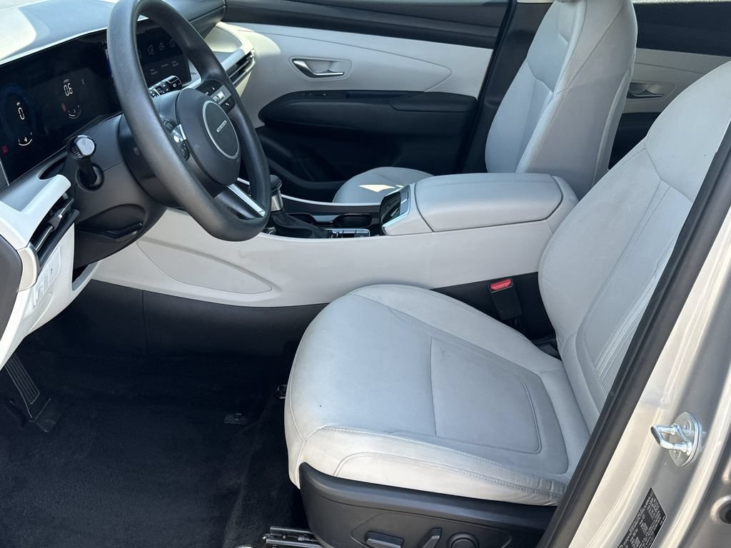 Used 2025 Hyundai Tucson SEL AWD/4WD image 14