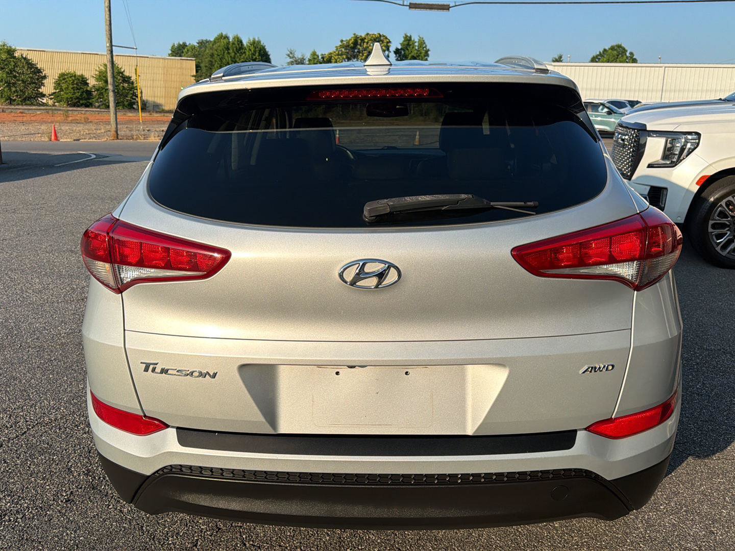 Used 2017 Hyundai Tucson SE Plus AWD/4WD image 11