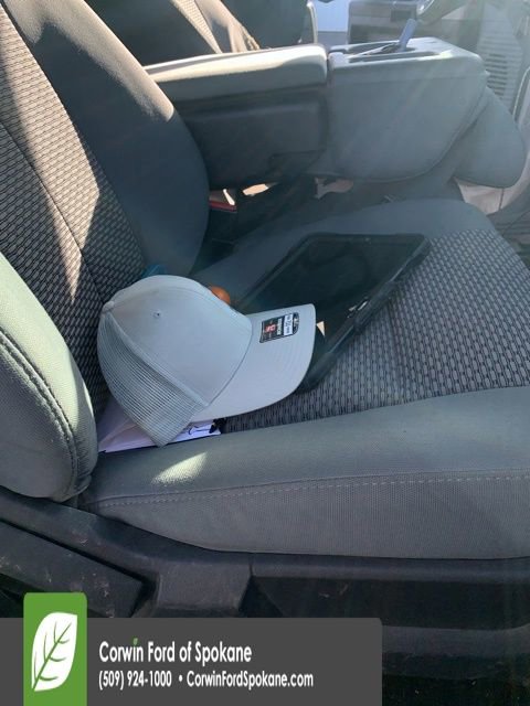 Used 2015 Ford F250 XLT w/ Snow Plow Prep Package AWD/4WD image 22