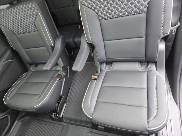 New 2026 GMC Acadia Denali w/ Super Cruise Package image 33