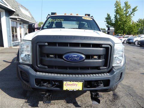 Used 2015 Ford F550 4x4 Regular Cab Super Duty image 4