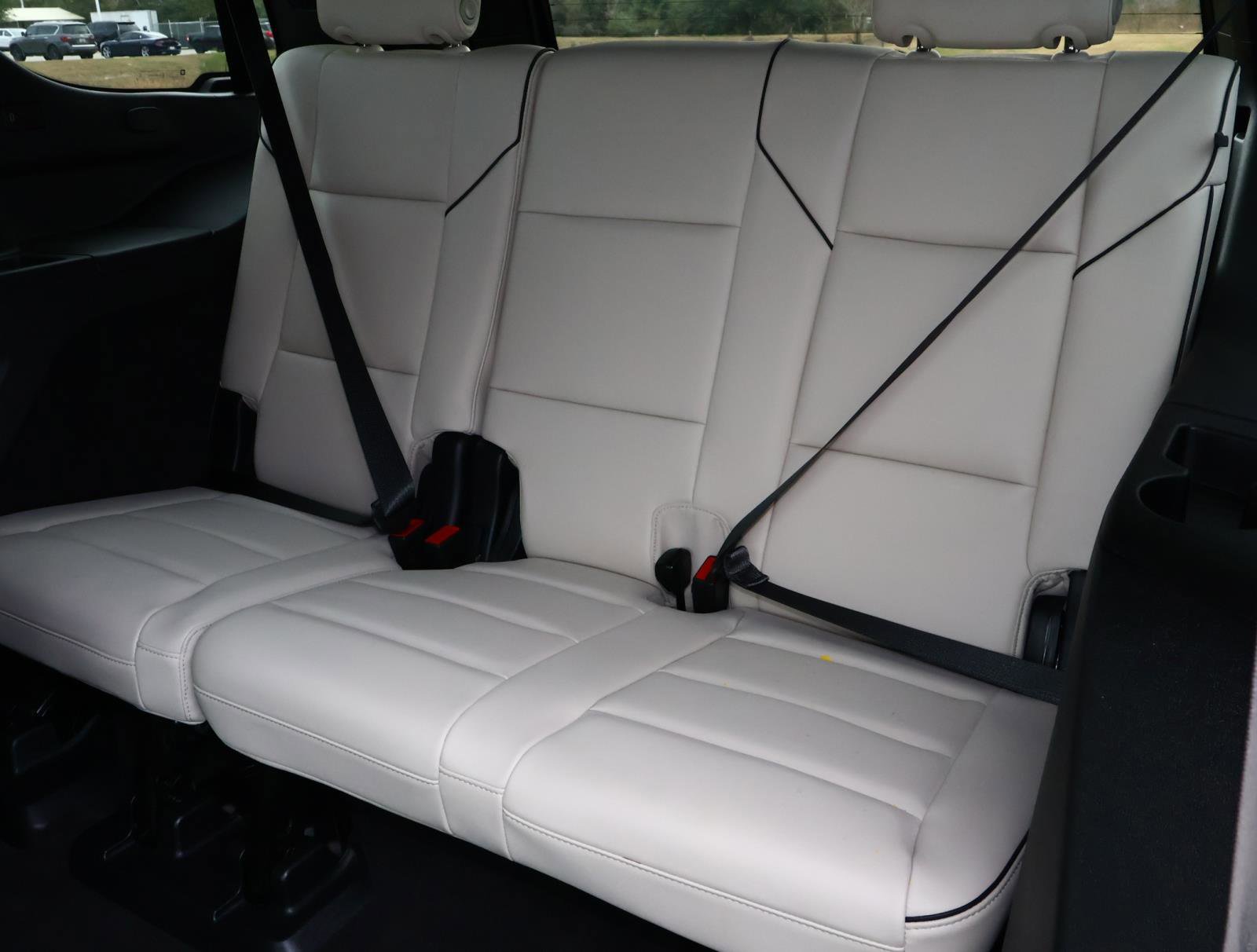 Used 2024 Cadillac Escalade Sport w/ LPO, ONYX Package image 23