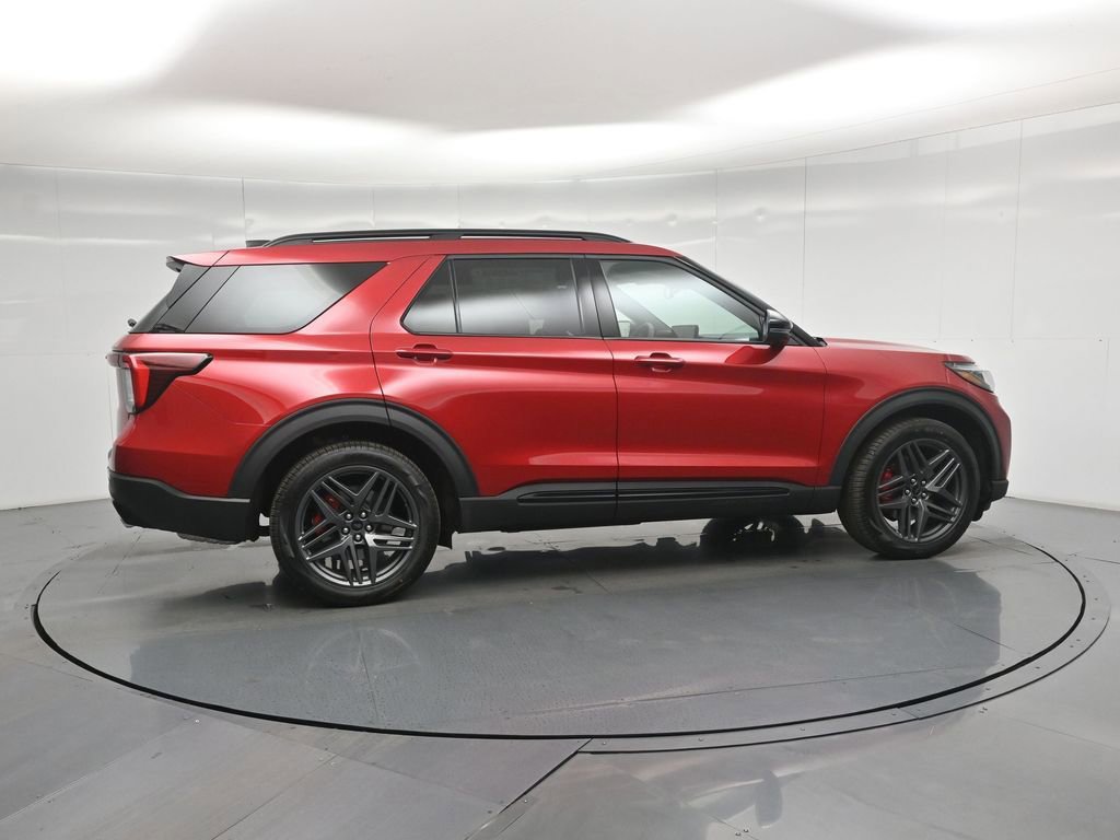 New 2026 Ford Explorer ST image 25