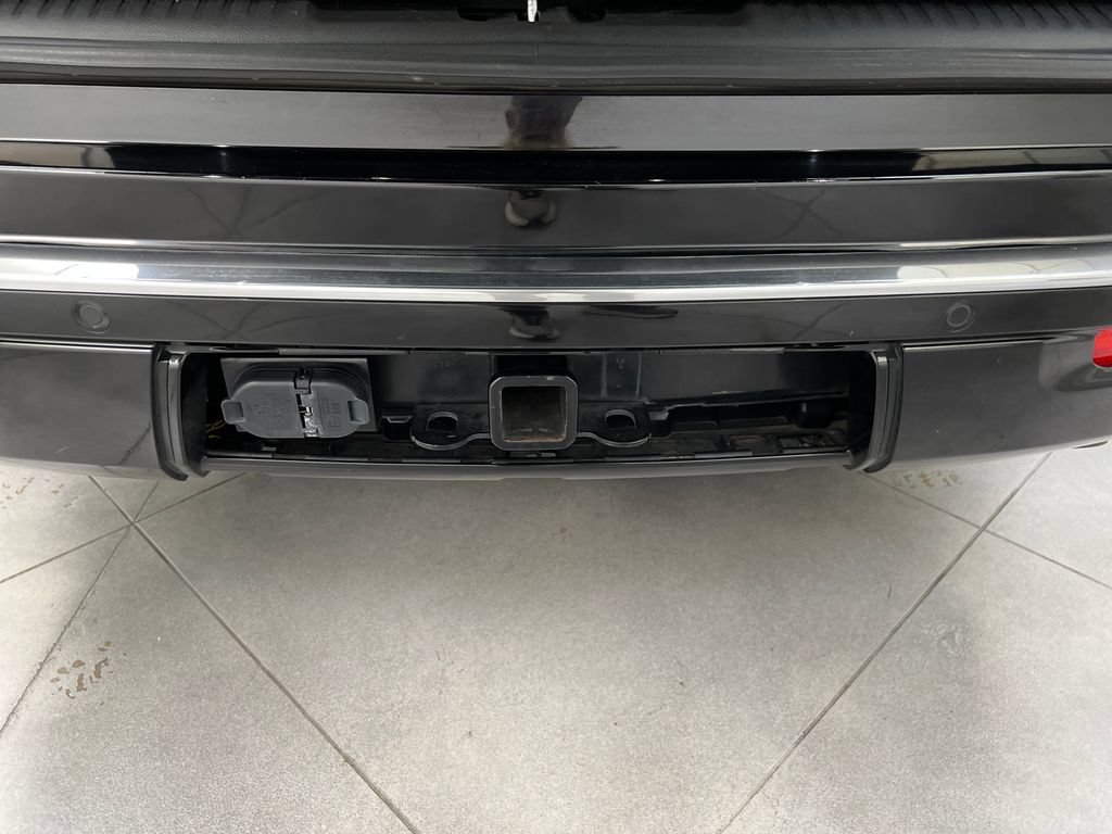 Used 2024 Jeep Wagoneer Series III AWD/4WD image 50