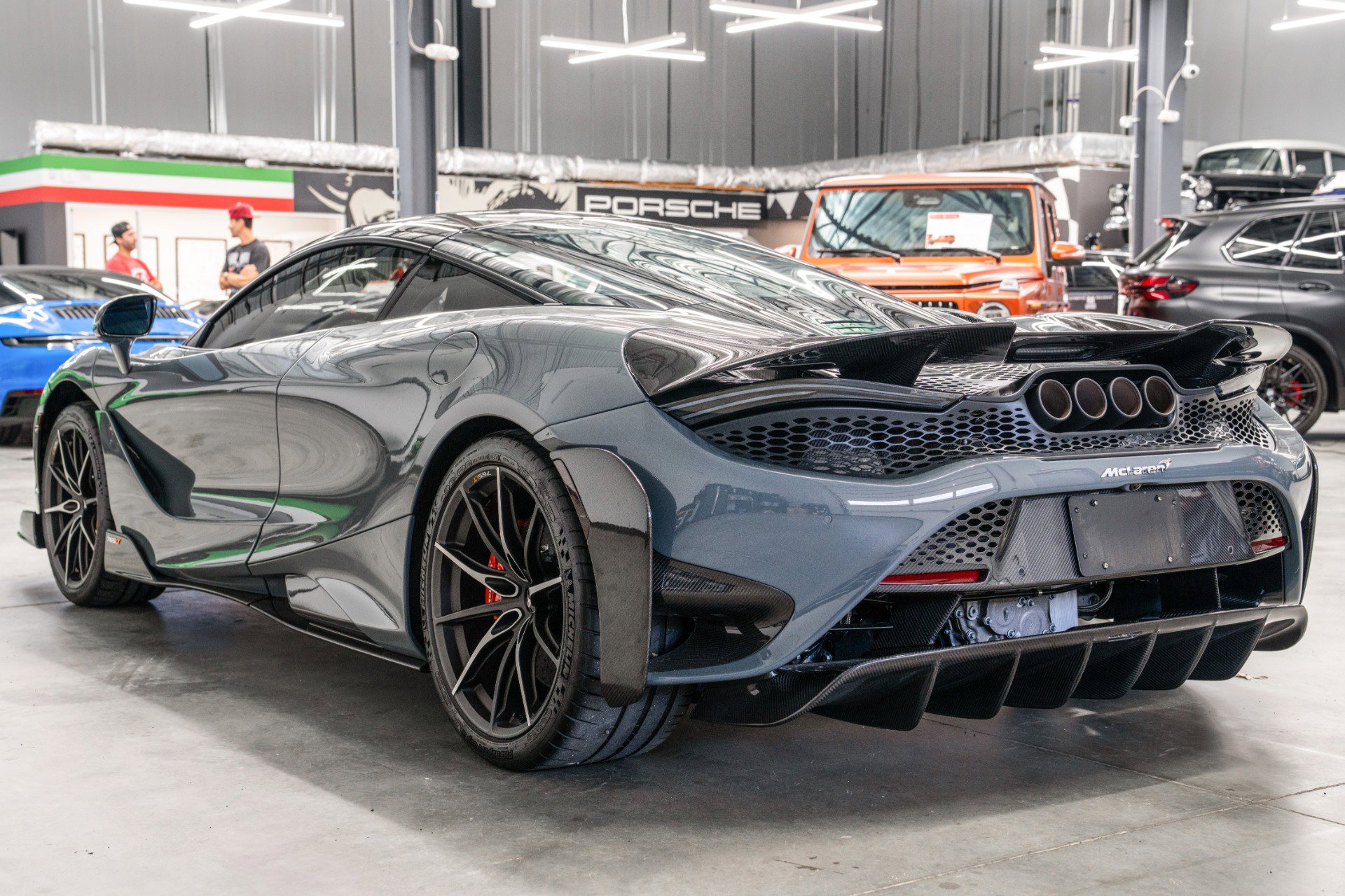 Used 2021 McLaren 765LT image 6