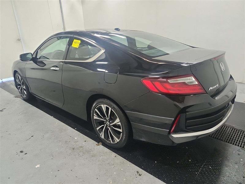 Used 2017 Honda Accord EX-L image 7