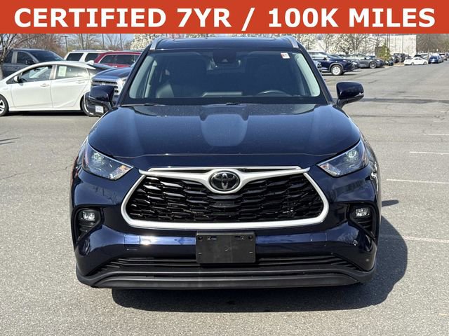 Used 2023 Toyota Highlander XLE image 3
