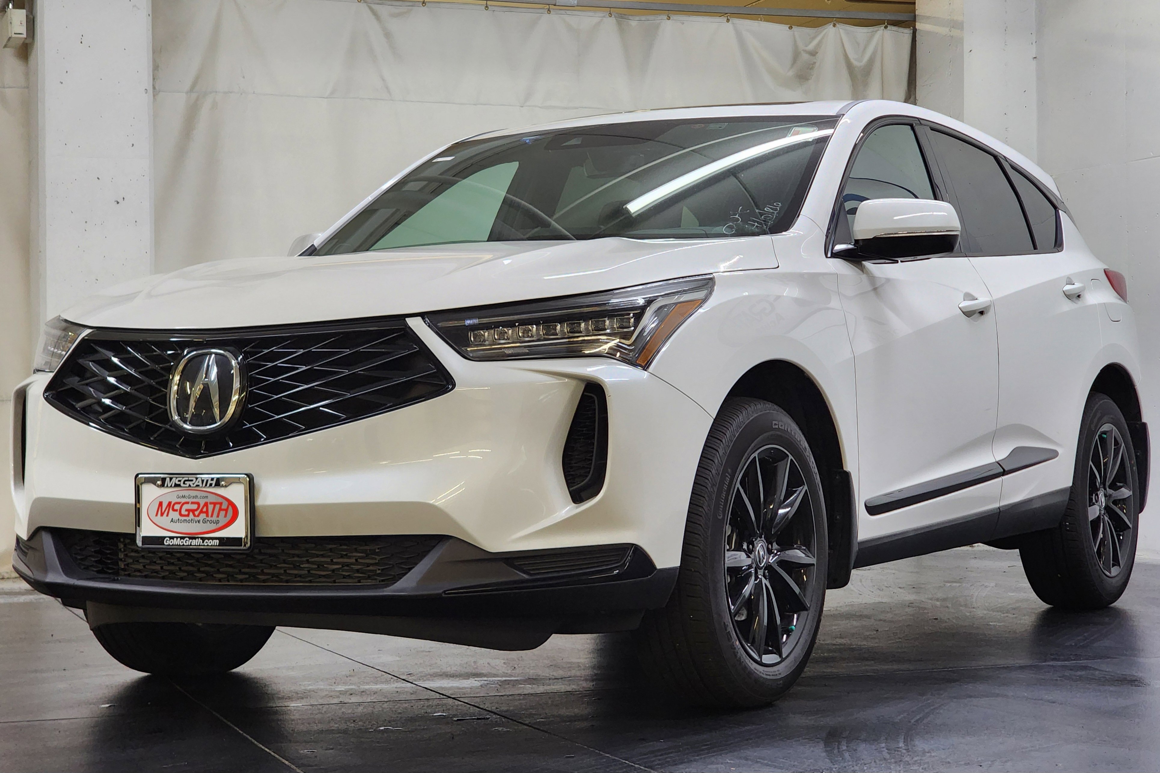 Certified 2025 Acura RDX SH-AWD image 11