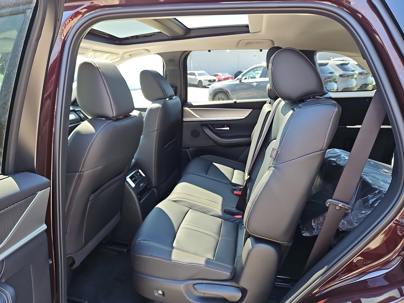 New 2026 MAZDA CX-90 3.3 Turbo w/ Premium Sport Pkg image 8