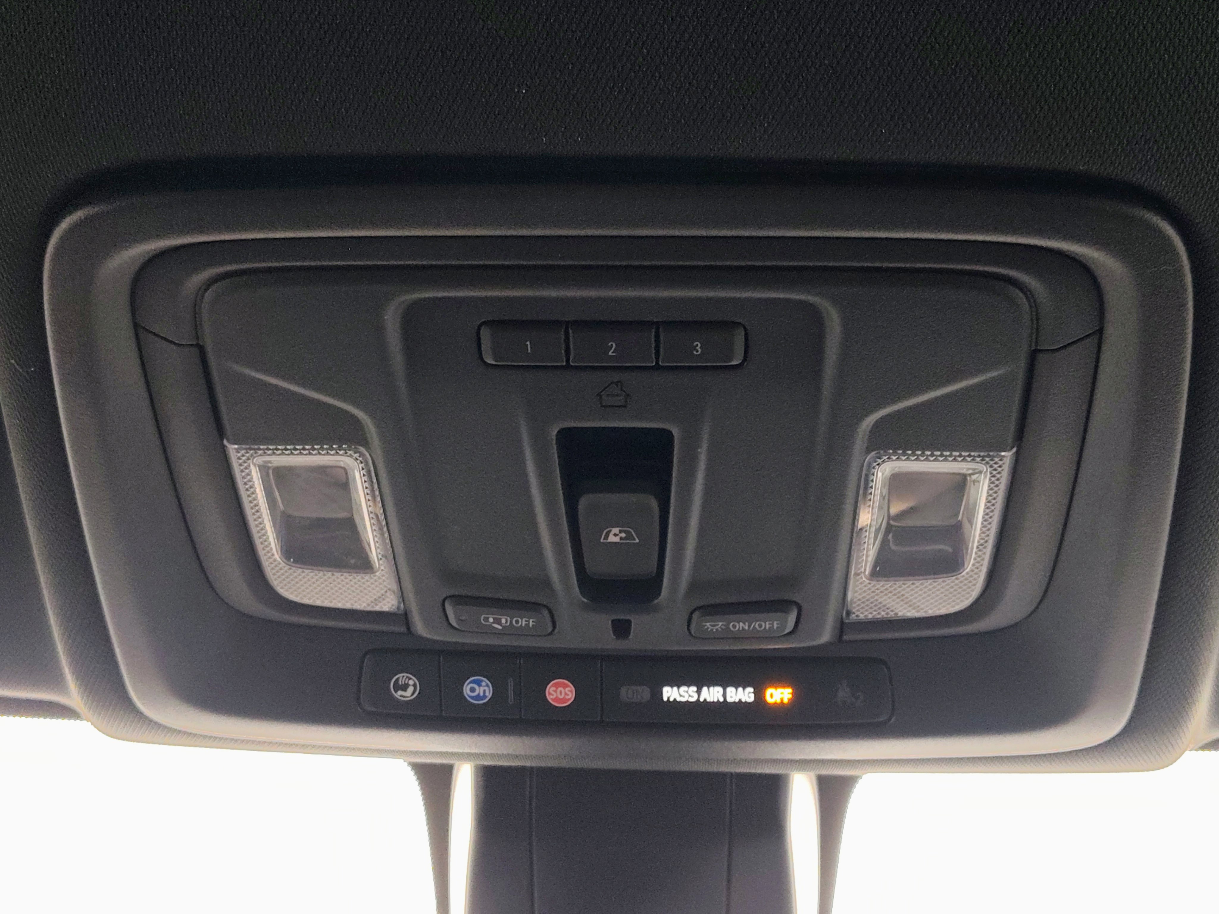 Used 2022 Chevrolet Silverado 3500 High Country w/ Technology Package image 44