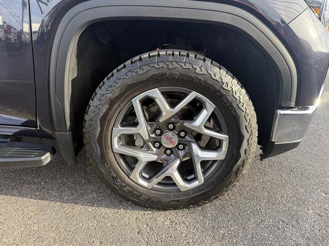 Used 2024 GMC Sierra 1500 SLT w/ SLT Premium Plus Package image 14