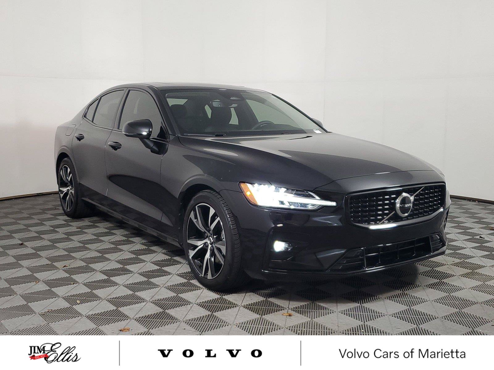 Used 2024 Volvo S60 B5 Core w/ Climate Package