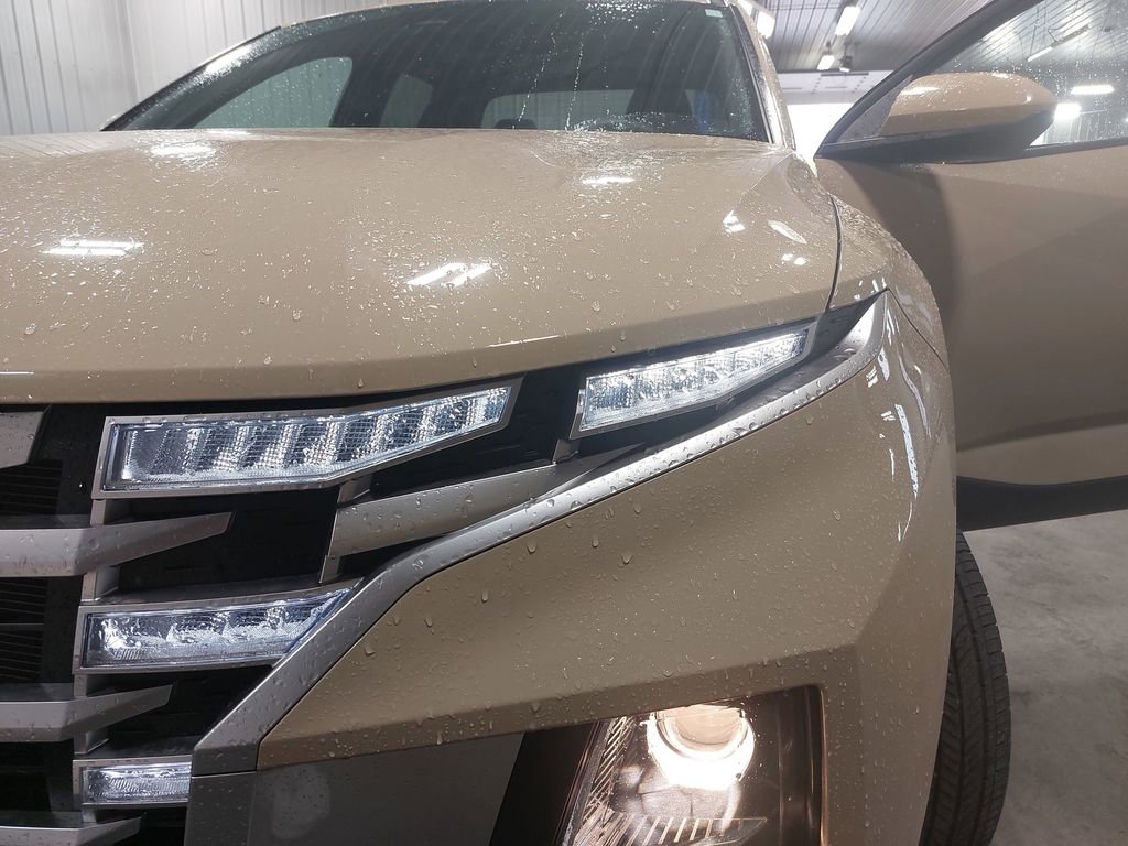 Certified 2023 Hyundai Santa Cruz SE AWD/4WD image 30