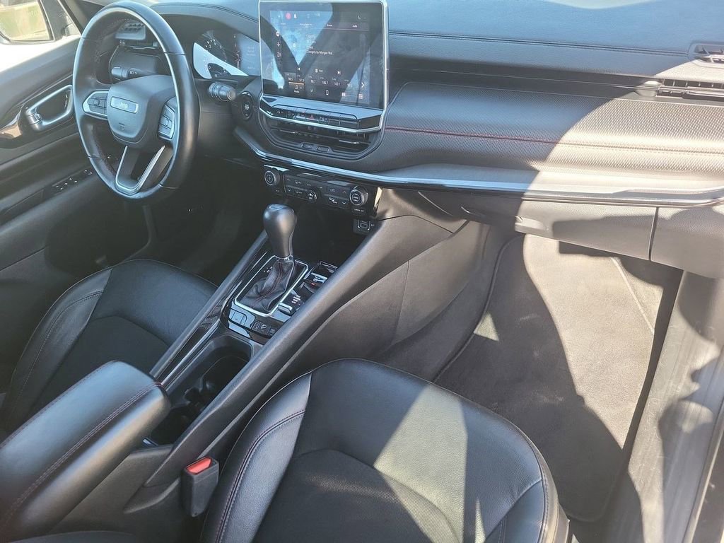 Used 2022 Jeep Compass Trailhawk w/ Sun and Sound Group image 36