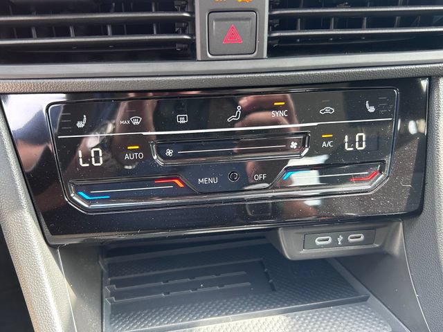 New 2026 Volkswagen Jetta SE FWD image 17