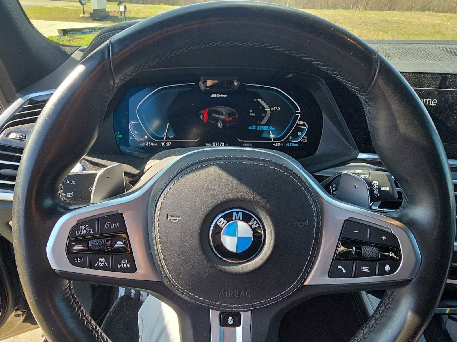 Used 2021 BMW X5 xDrive45e w/ M Sport Package image 11