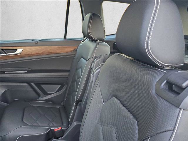New 2026 Volkswagen Atlas SE image 16