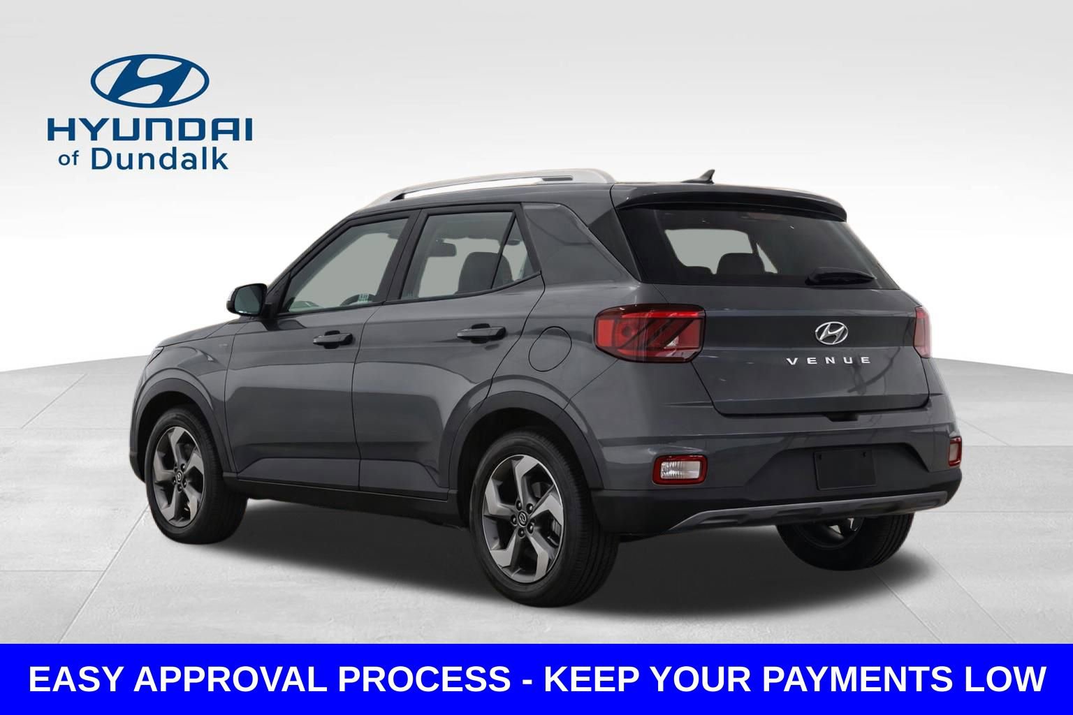 Used 2025 Hyundai Venue SEL FWD image 5