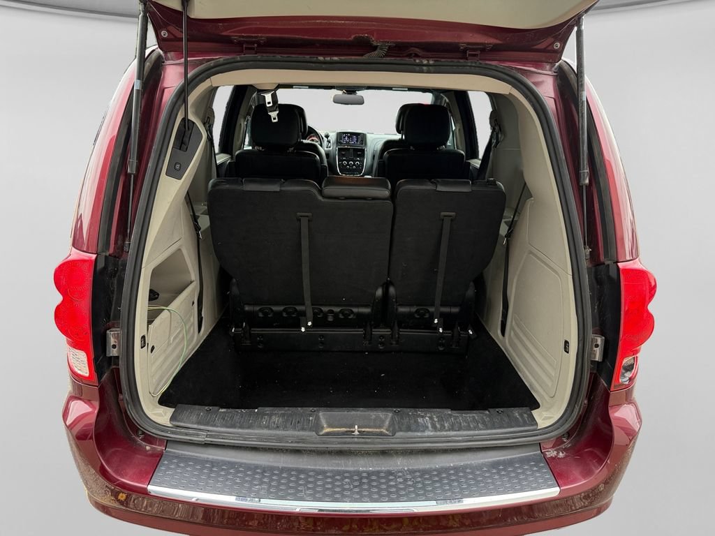 Used 2019 Dodge Grand Caravan SXT FWD image 35