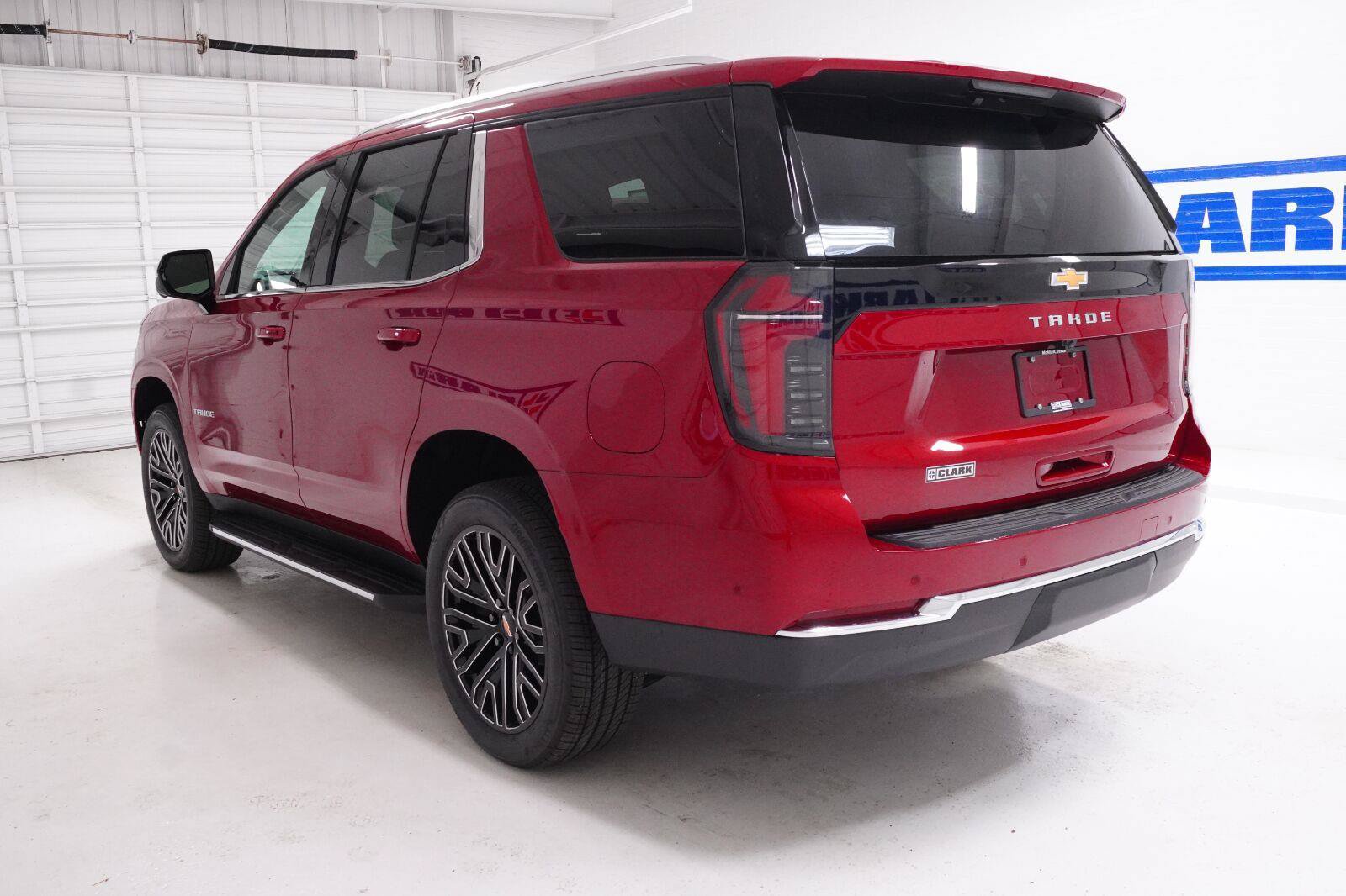 New 2026 Chevrolet Tahoe LS RWD image 39