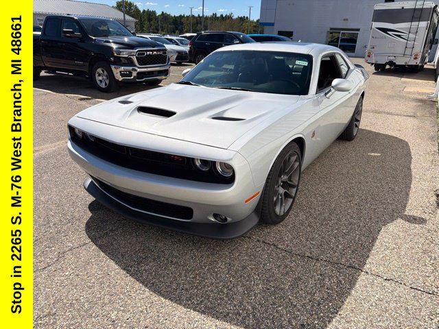 Used 2023 Dodge Challenger R/T Scat Pack w/ Plus Package RWD image 6