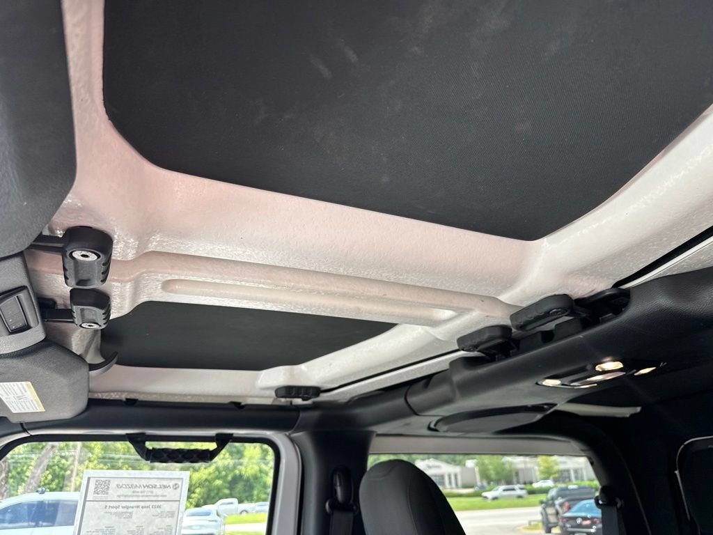Used 2023 Jeep Wrangler Sport AWD/4WD image 21