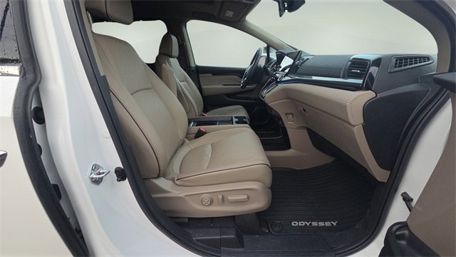 Used 2023 Honda Odyssey Elite image 13