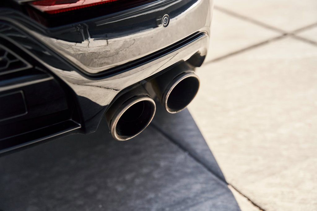 Used 2023 Lamborghini Urus S image 13