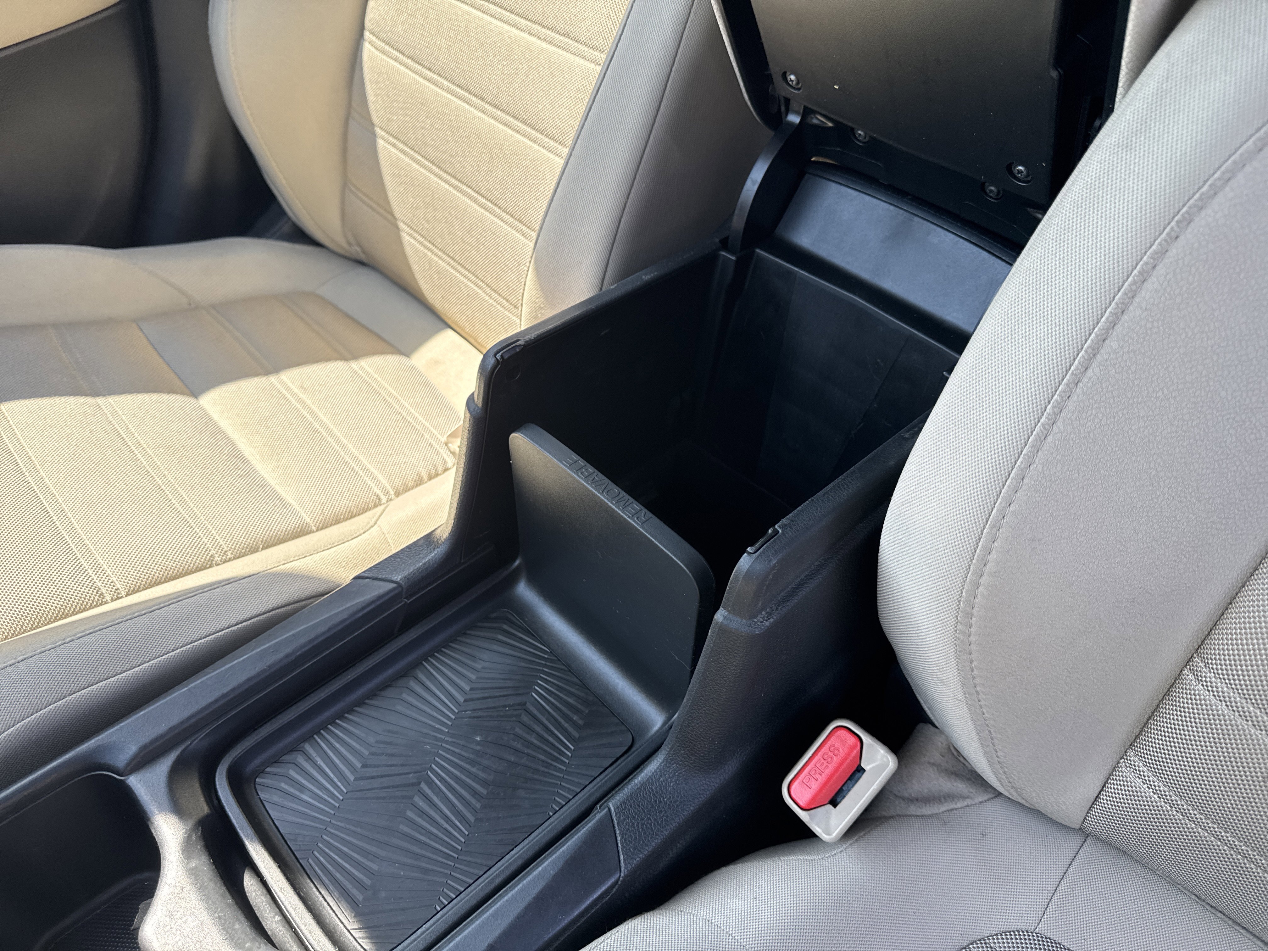 Used 2018 Honda CR-V EX image 16