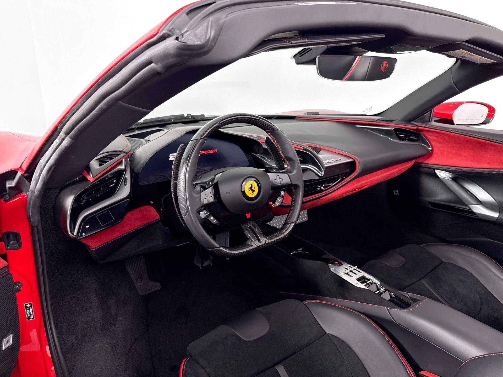 Used 2025 Ferrari SF90 Spider AWD/4WD image 9