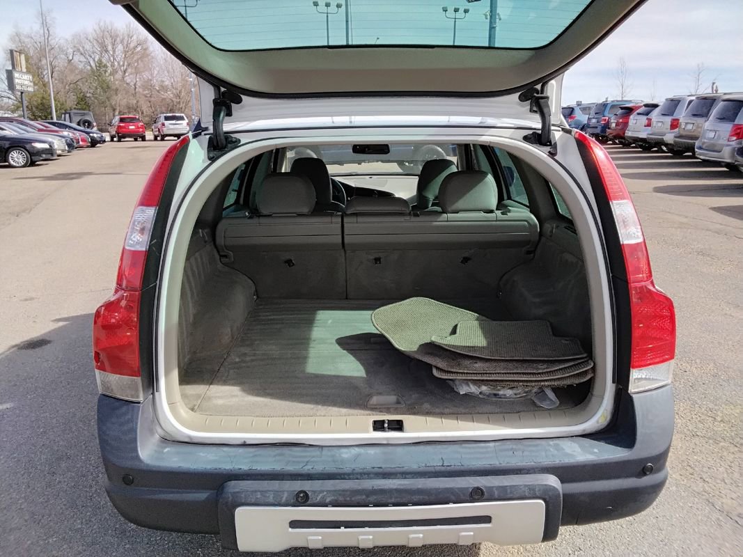 Used 2007 Volvo XC70 image 22