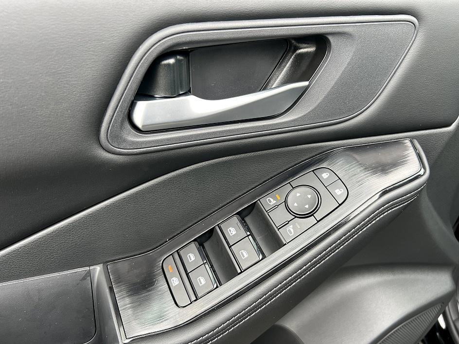 New 2026 Nissan Rogue SV image 16