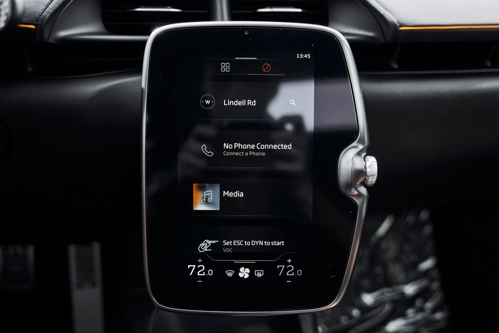 Used 2024 McLaren Artura image 61