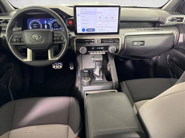 Used 2024 Toyota Tacoma TRD Sport AWD/4WD image 22