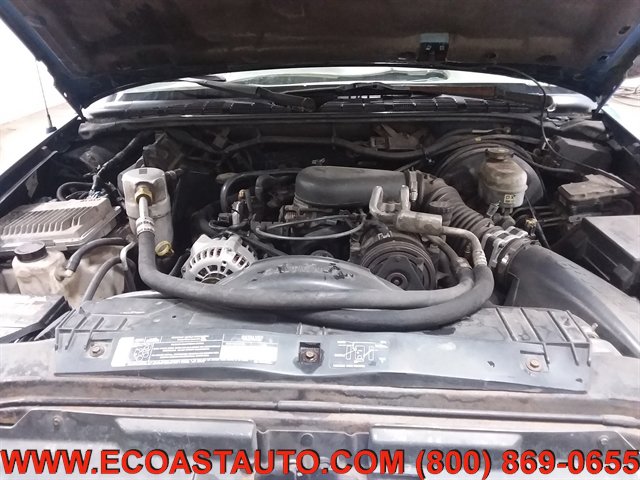 Used 2000 Chevrolet S10 Pickup LS w/ Preferred Equipment Group AWD/4WD image 9