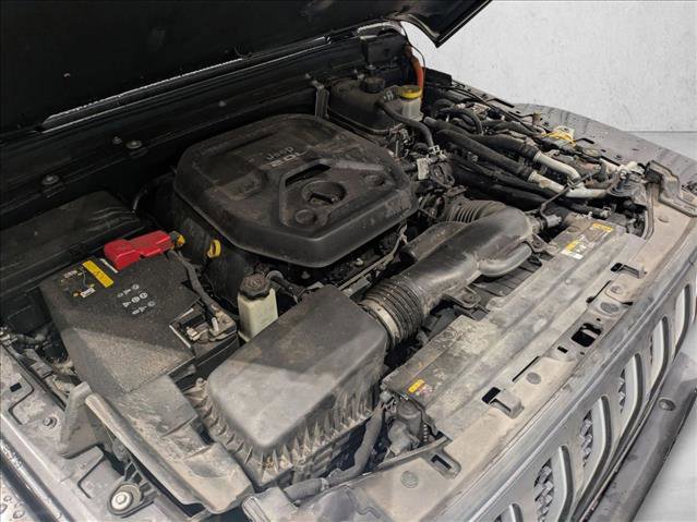 Used 2022 Jeep Wrangler Unlimited Sahara w/ Cold Weather Group image 23