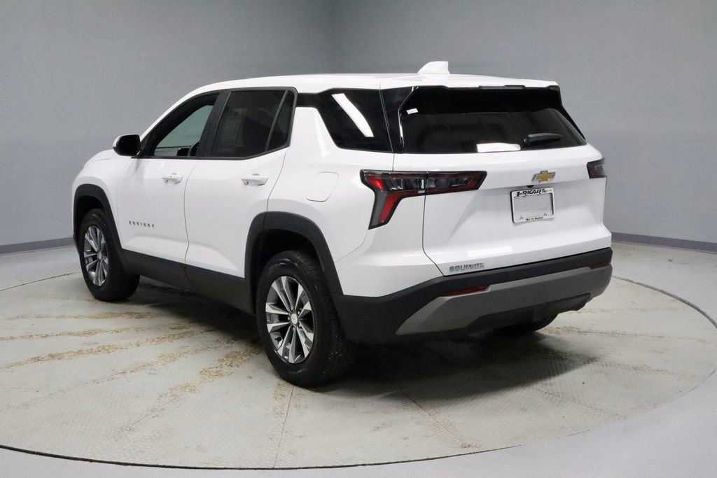 Used 2025 Chevrolet Equinox LT FWD image 8